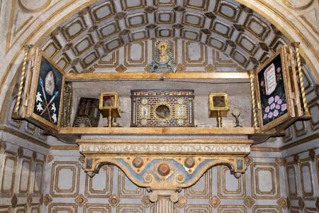 Imagen 5. Reliquias de los Santos Fulgencio y Florentina